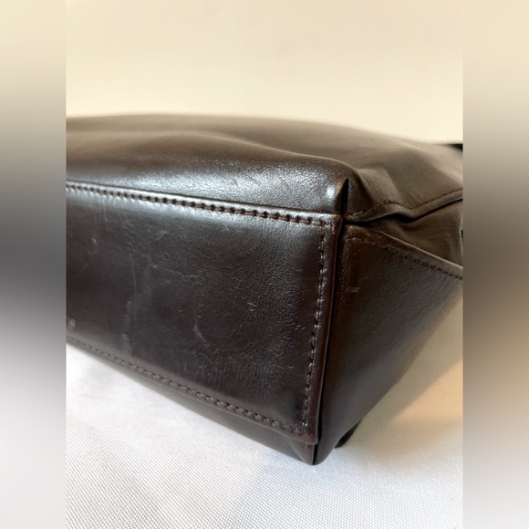 SALVATORE FERRAGAMO / VINTAGE! RARE! Espresso Brown Leather Shoulder Bag - Picture 6 of 16